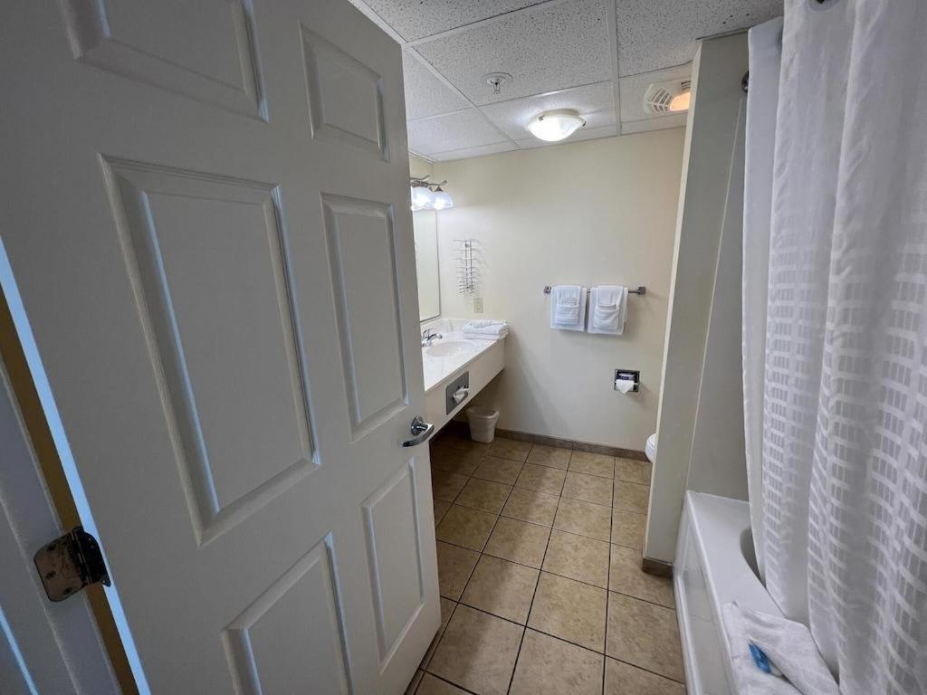 2501 S Ocean Blvd, 0831 - Ocean View Sleeps 8 Villa Myrtle Beach Exteriör bild